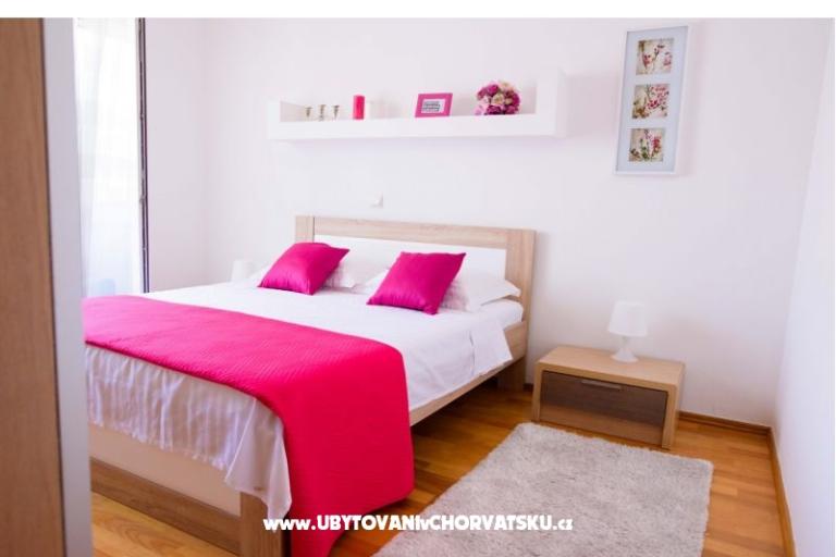 HolidayHomeSpalato-pool apartments  – foto 11