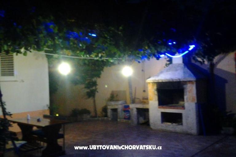 Appartementen Mratinović Sreser  – foto 9