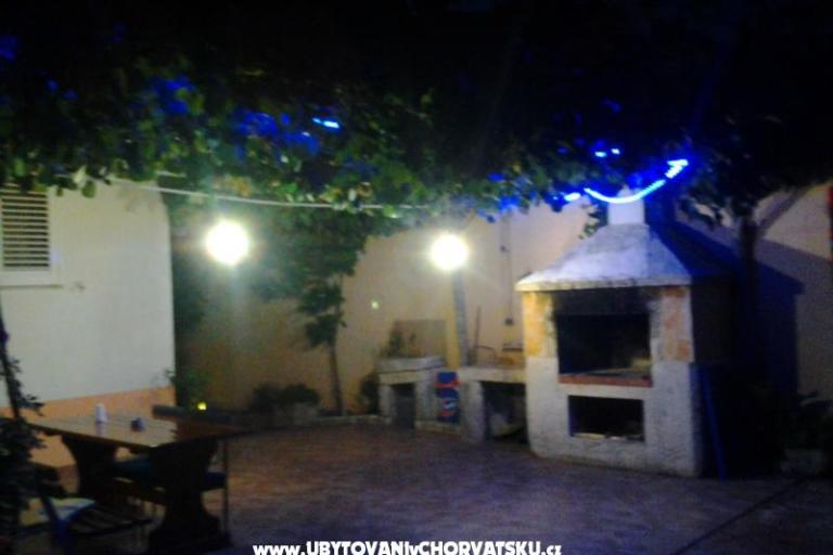 Appartementen Mratinović Sreser  – foto 8