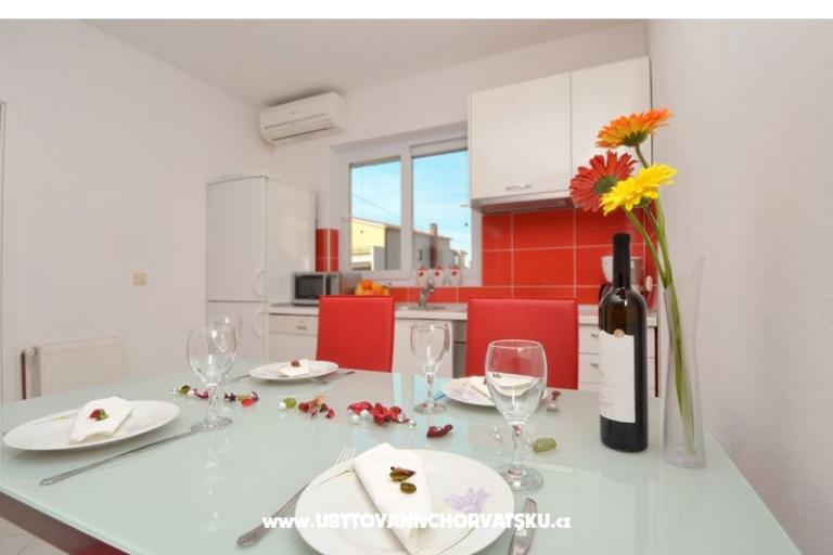 Appartementen Ana i Vinka – foto 7