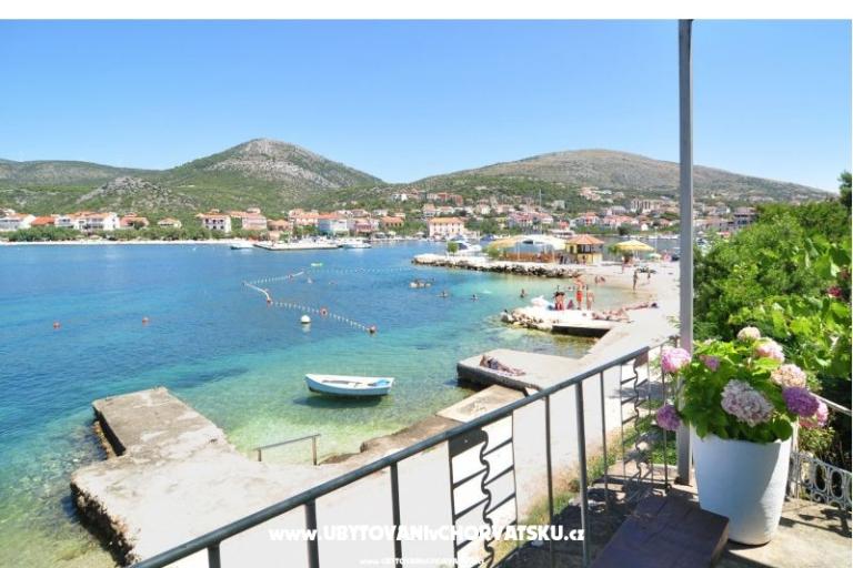 Appartement Zoranka op het strand – foto 2