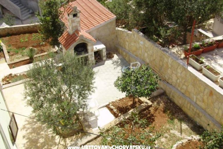 Appartementen Aniva – foto 2