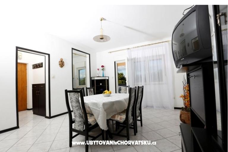 Baković - op het strand – foto 15