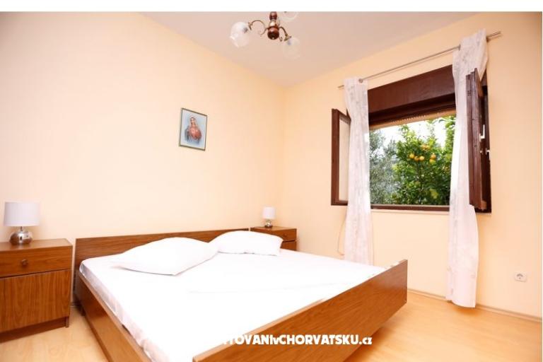 Baković - op het strand – foto 9