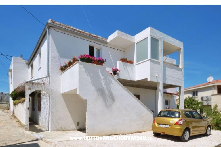 Appartement Petra Arbanija – foto 15