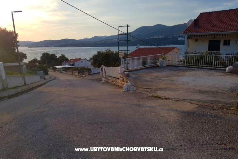 Familie appartement Okrug Donji – foto 13