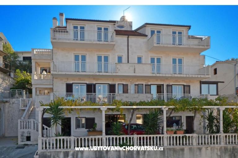 Lola Appartementen – foto 20