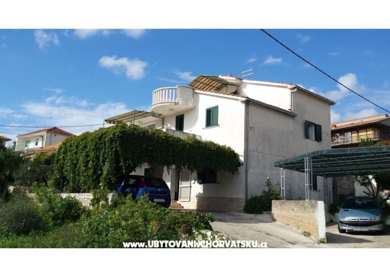 Nena Trogir, Slatine – foto 5