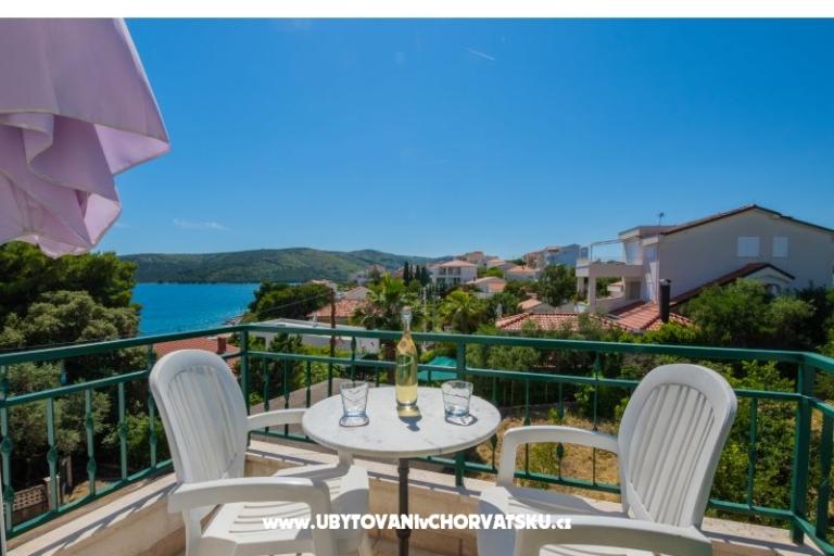Appartementen Milović 30 m od more – foto 11