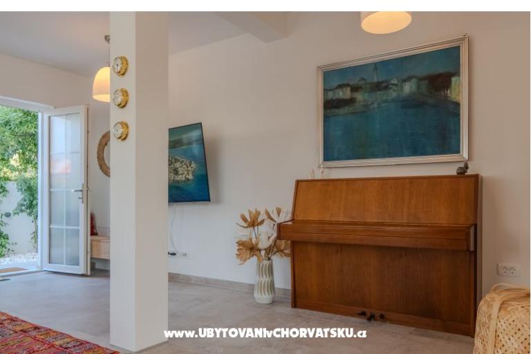 The Three Flowers Pool Huis – foto 23