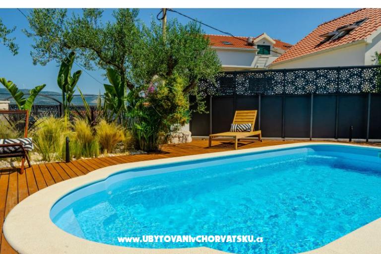 The Three Flowers Pool Huis – foto 4