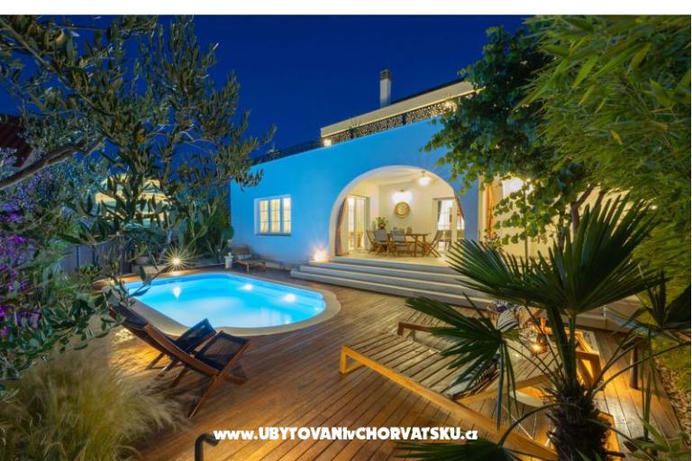 The Three Flowers Pool Huis – foto 77