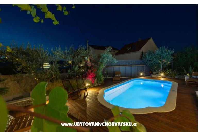 The Three Flowers Pool Huis – foto 81