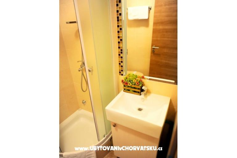Appartementen &amp; Kamers Jelavić – foto 12