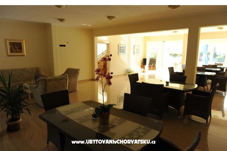 Appartementen &amp; Kamers Jelavić – foto 13