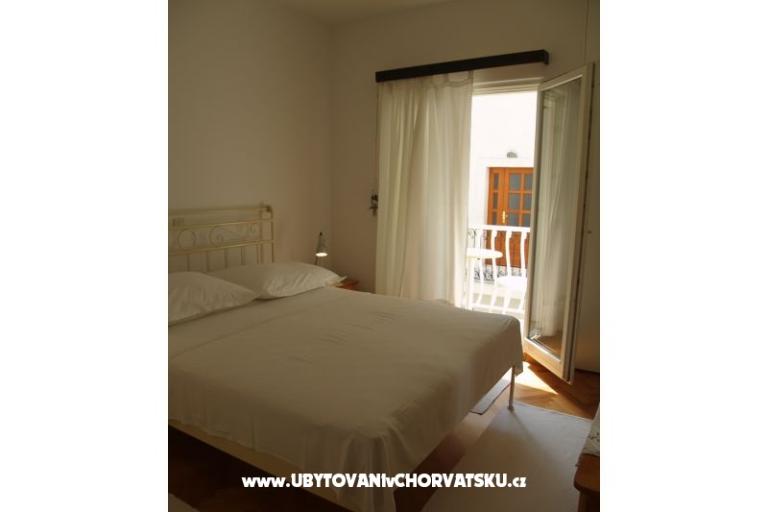 Appartementen Čobrnić Kraj 75 – foto 16