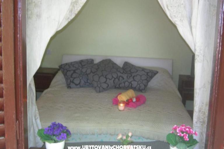 Appartement Prznjak + boat – foto 6