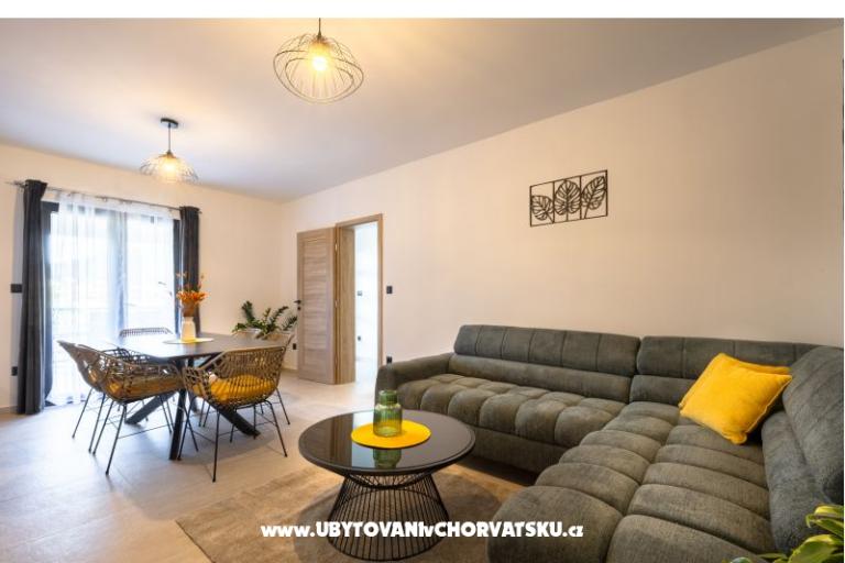 Huis s pogledom na more Antivo – foto 11