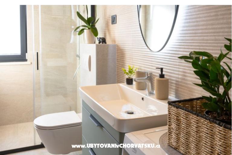 Huis s pogledom na more Antivo – foto 16