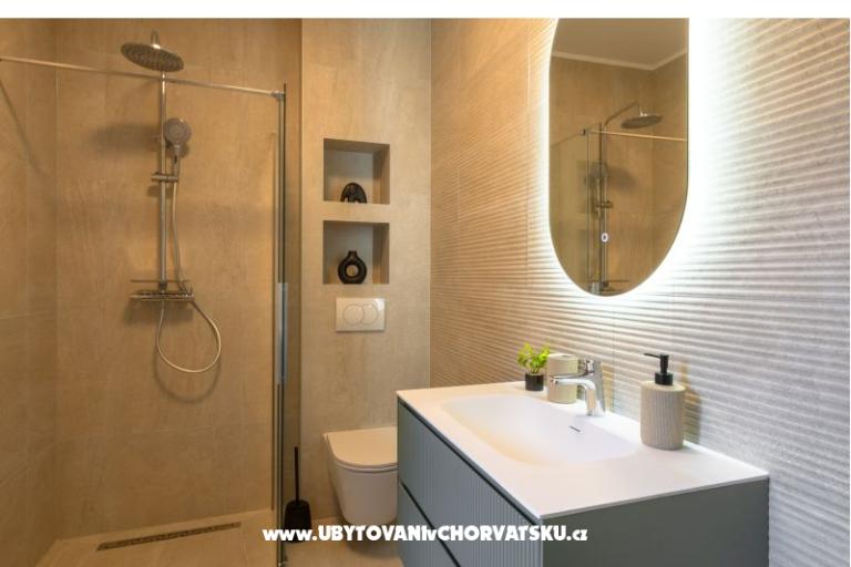 Huis s pogledom na more Antivo – foto 19