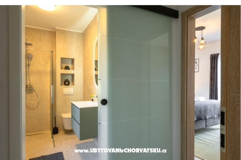 Huis s pogledom na more Antivo – foto 21