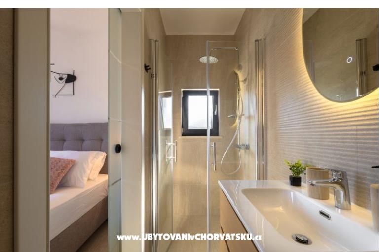 Huis s pogledom na more Antivo – foto 27