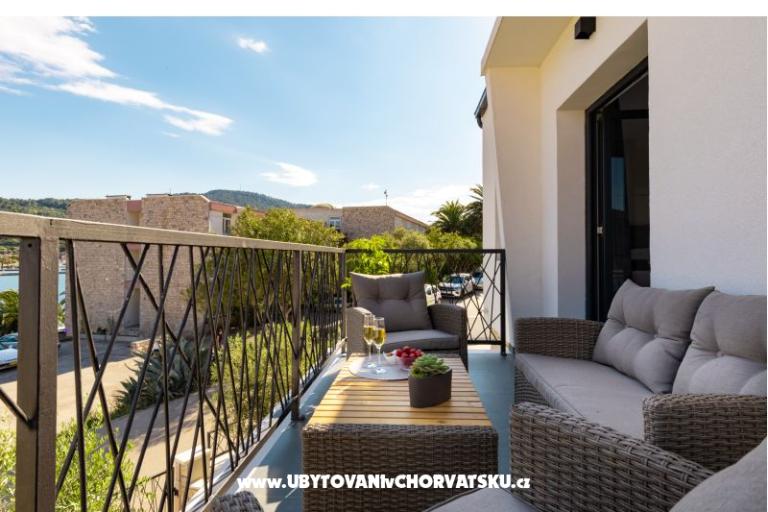 Huis s pogledom na more Antivo – foto 36