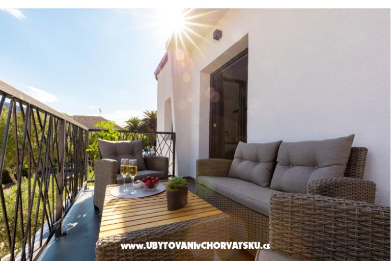 Huis s pogledom na more Antivo – foto 37