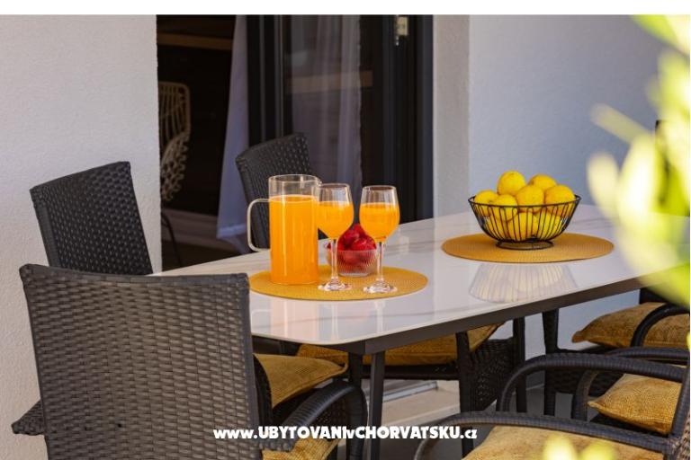 Huis s pogledom na more Antivo – foto 42