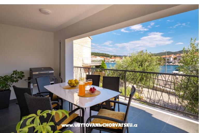Huis s pogledom na more Antivo – foto 46
