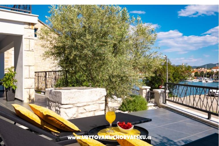 Huis s pogledom na more Antivo – foto 54