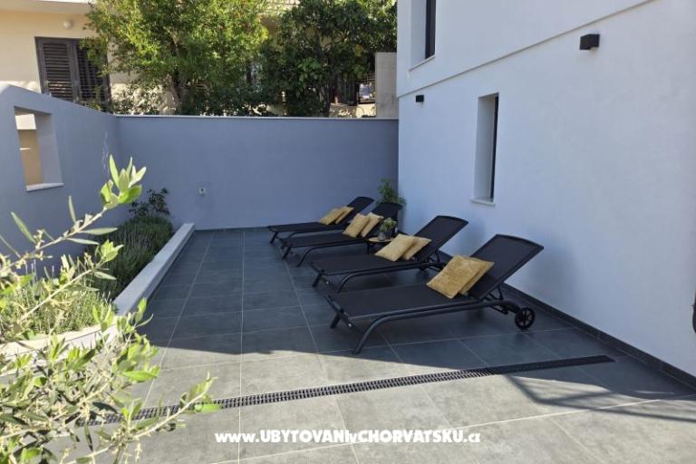 Huis s pogledom na more Antivo – foto 6