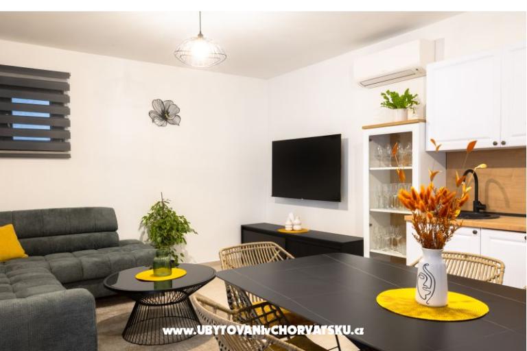 Huis s pogledom na more Antivo – foto 8
