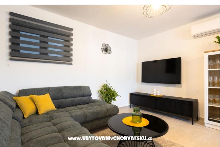Huis s pogledom na more Antivo – foto 9