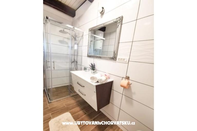 Vakantiehuis  Diana +pool+jacuzzi – foto 10