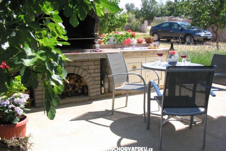Appartementen Duzelovi dvori  – foto 7