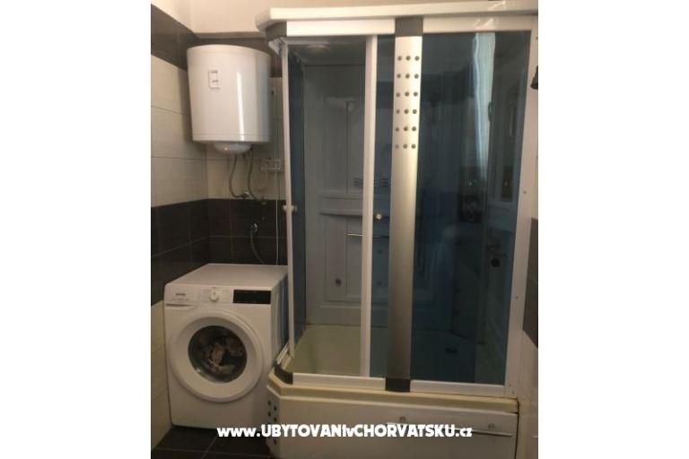 Penthouse met zwembad Ruža – foto 10