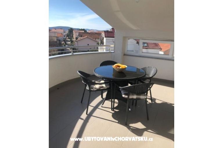 Penthouse met zwembad Ruža – foto 3