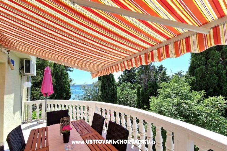 Appartementen Tena,  prvi red do mora – foto 14