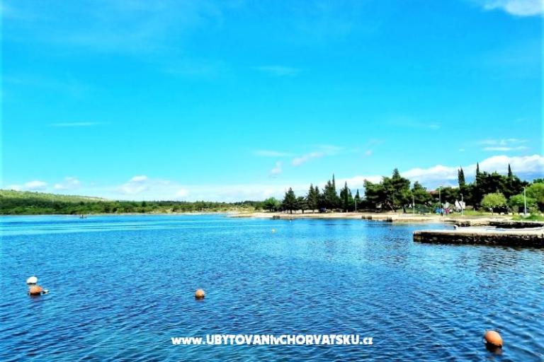 Appartementen Tena,  prvi red do mora – foto 23