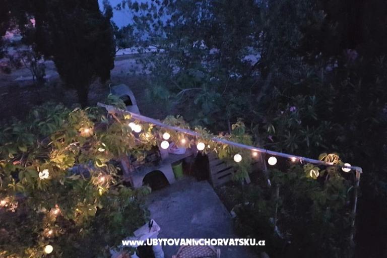 Appartementen Tena,  prvi red do mora – foto 36