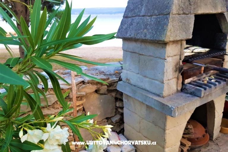 Appartementen Tena,  prvi red do mora – foto 4