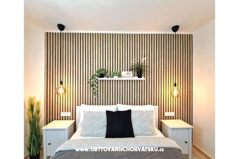 Appartementen Tena,  prvi red do mora – foto 49