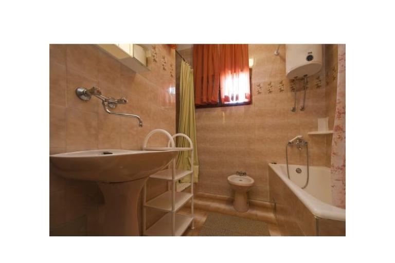 Appartement Huis Rtina – foto 14