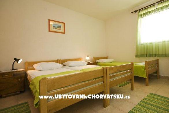 Appartement Huis Rtina – foto 4
