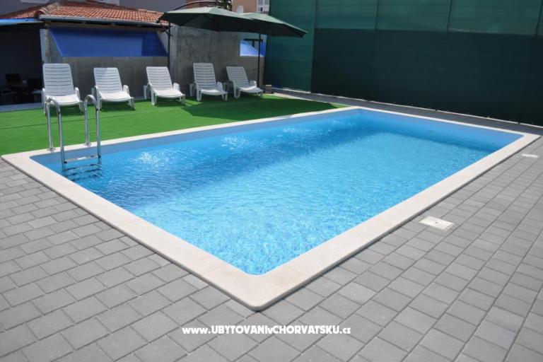 Huis s bazenom Gaspar – foto 2