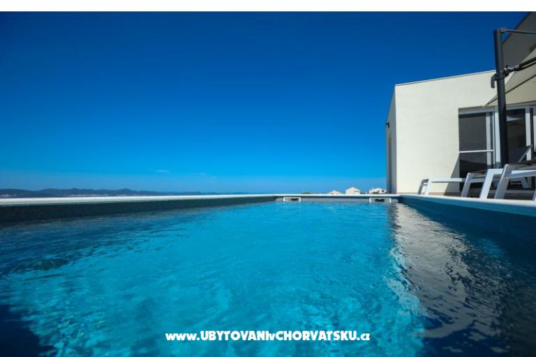 Vila Adriana – foto 8