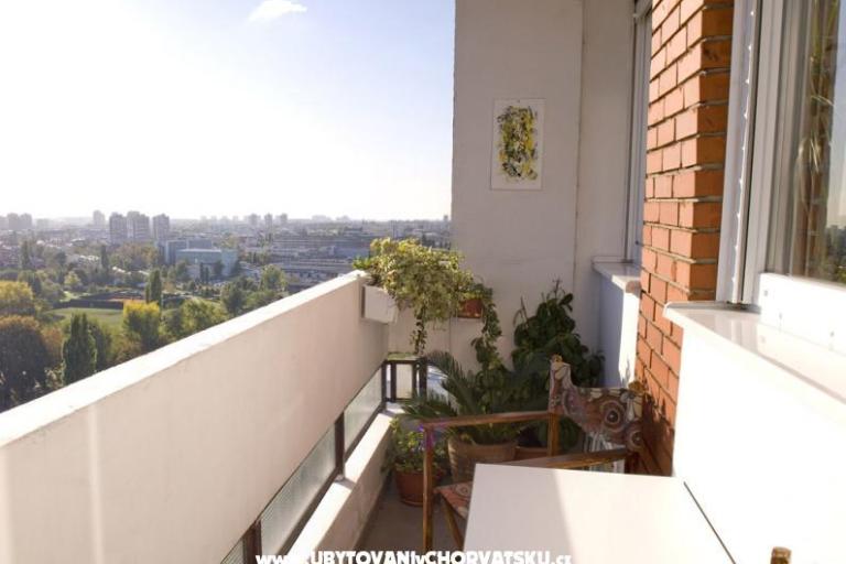 Rupa pod oblacima – foto 3